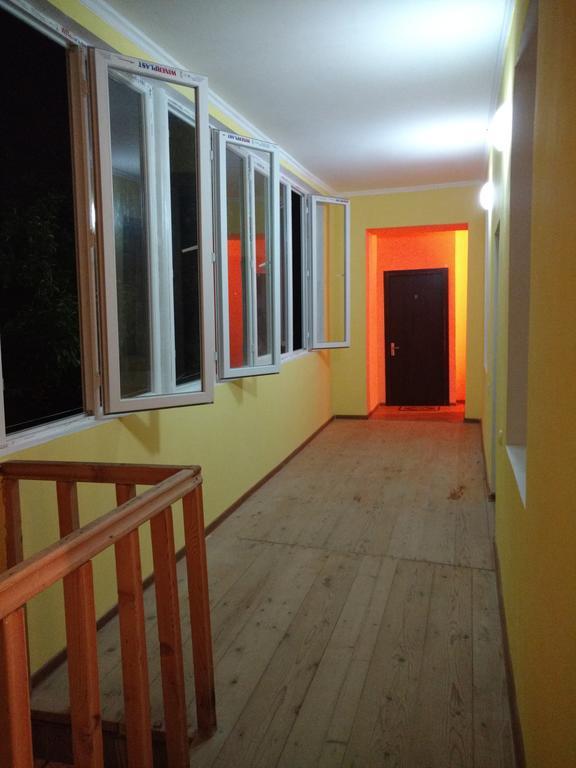 Barbara Hotel Mestia Eksteriør billede